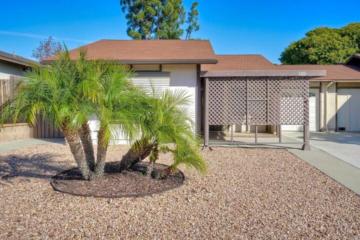 Property Photo:  1410 Panorama Ridge Rd  CA 92056 