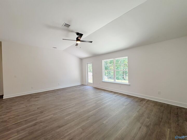 Property Photo: 109 Vickery Court AL 35810