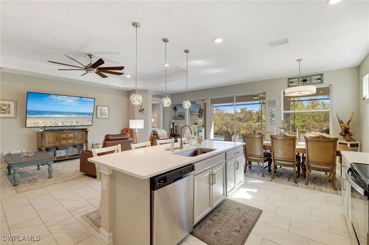 Property Photo:  16530 Seagate Place  FL 34135 