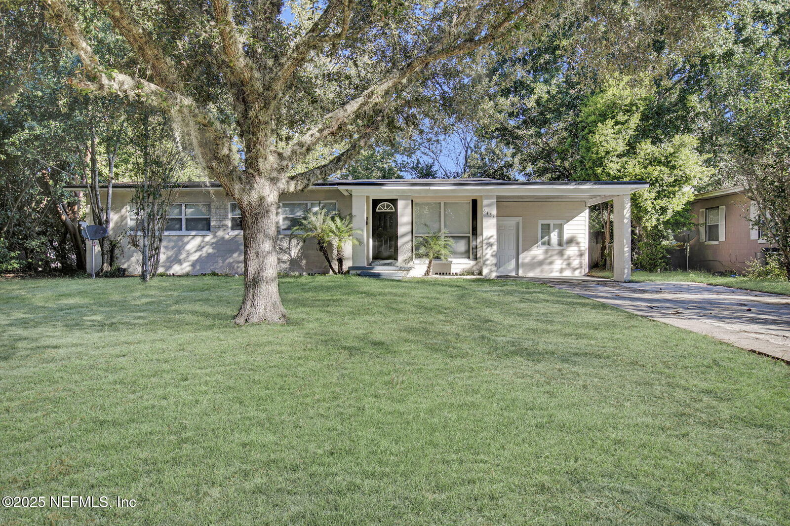 Property Photo:  6453 Burgundy Road S  FL 32210 