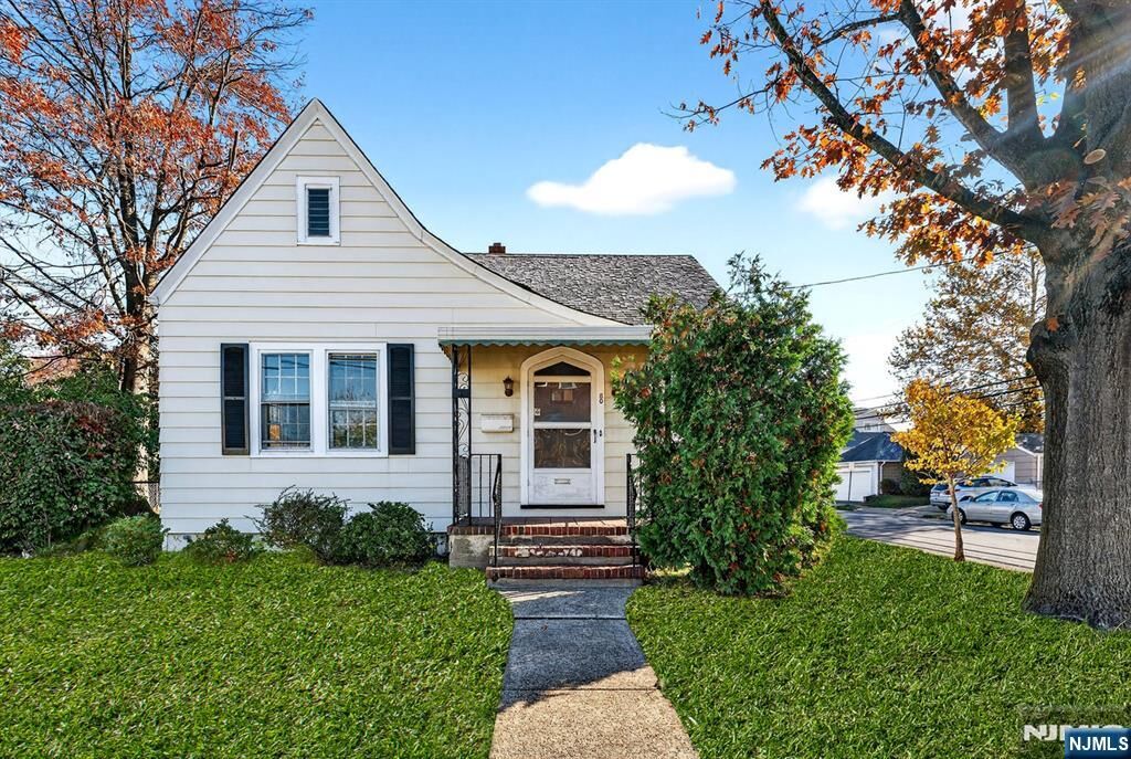 Property Photo: 80 Barricklo Street NJ 08610