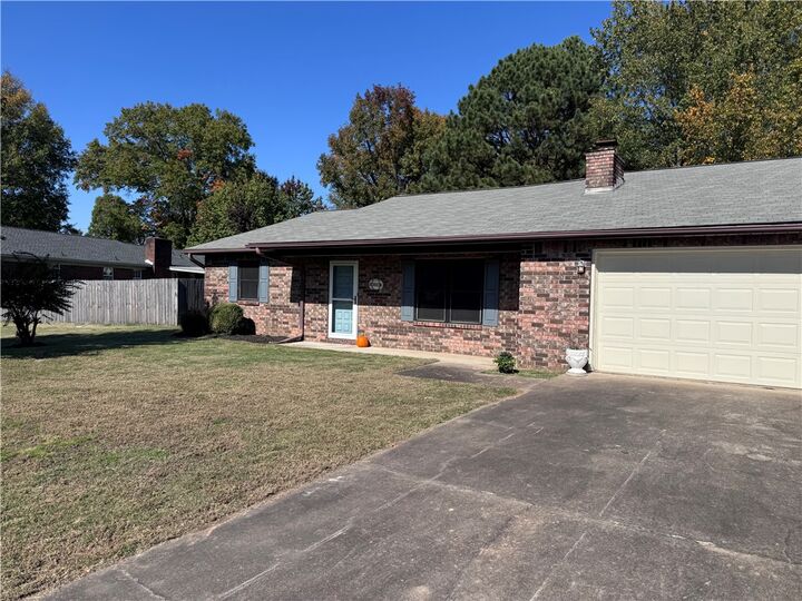 Property Photo:  3 Crestwood Lane  AR 72830 