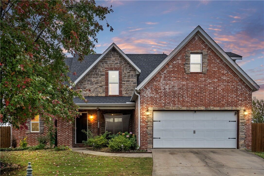 Property Photo: 3800 N 3rd Street AR 72756