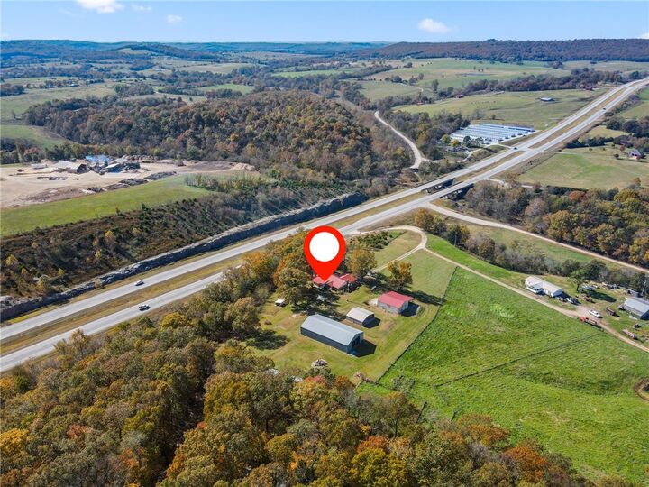 Property Photo: 7178 Highway 412 AR 72738