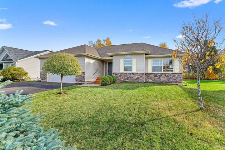 Photo de la propriété:  65 Southampton Drive  PE C1B 0B2 