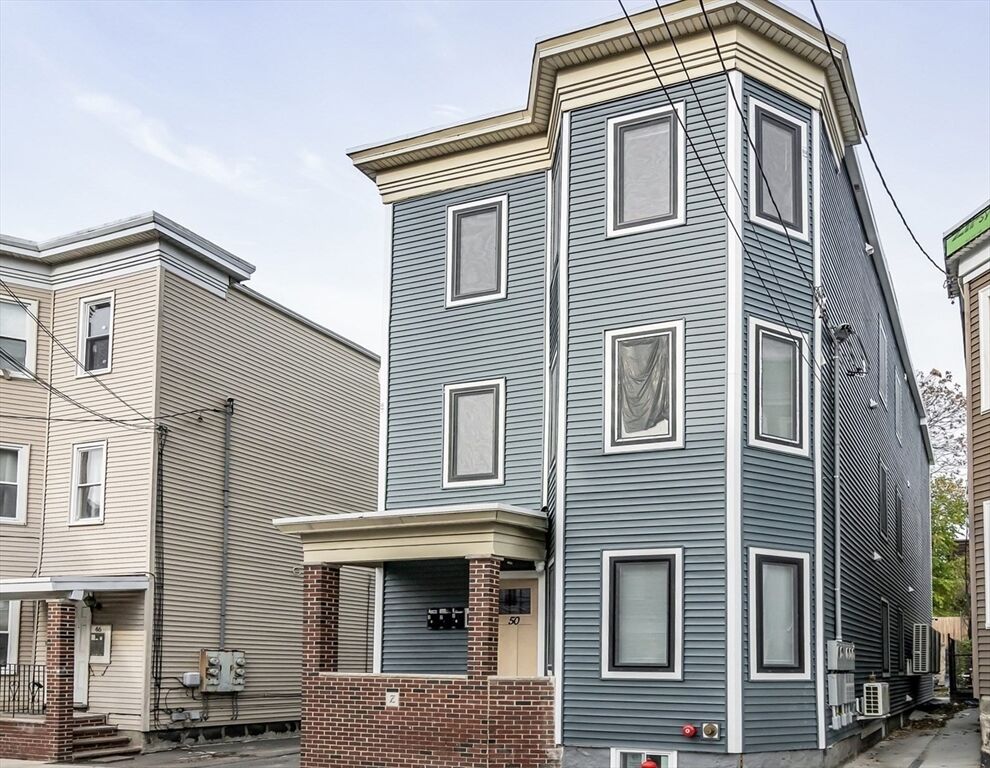 Property Photo:  50 Maverick Street 3  MA 02150 