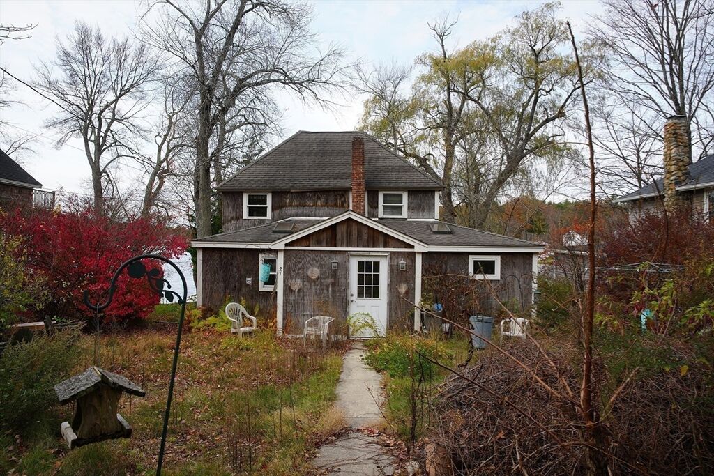 Property Photo:  27 Taft Ave  MA 01756 