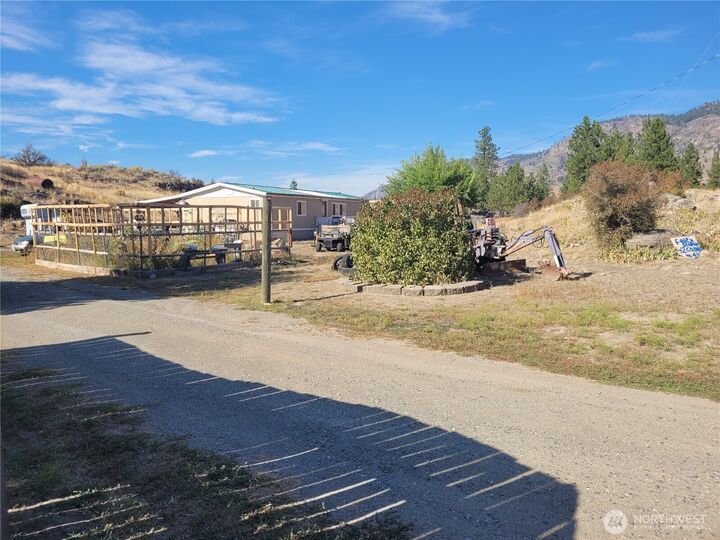 Property Photo: 20 Round Up Road WA 98844