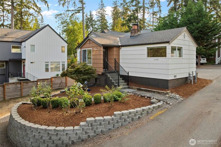 Property Photo:  15245  Fremont Avenue N  WA 98133 