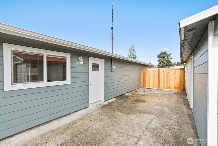 Property Photo: 7203 126th Street E WA 98373