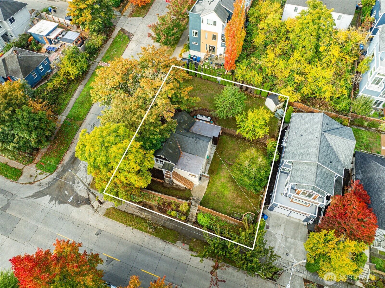 Property Photo: 1801 Martin Luther King Jr. Way WA 98122