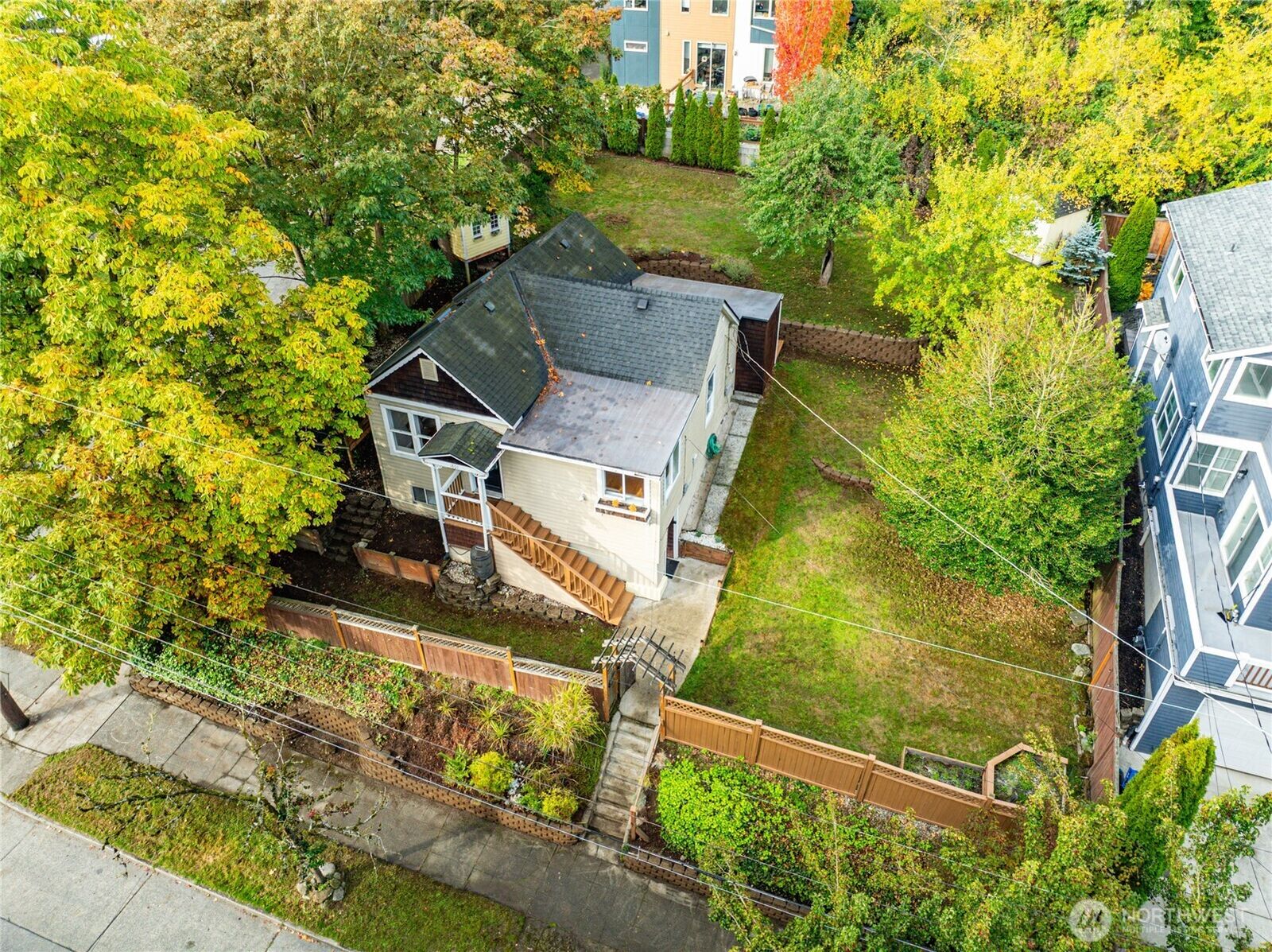 Property Photo:  1801  Martin Luther King Jr. Way  WA 98122 