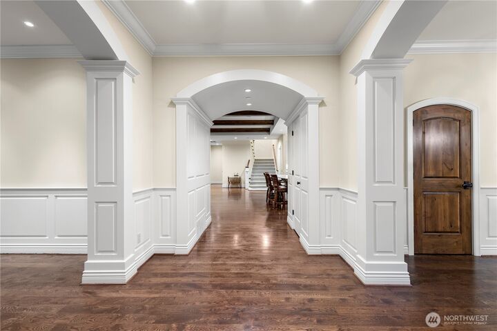 Property Photo: 2 Diamond S Ranch WA 98004