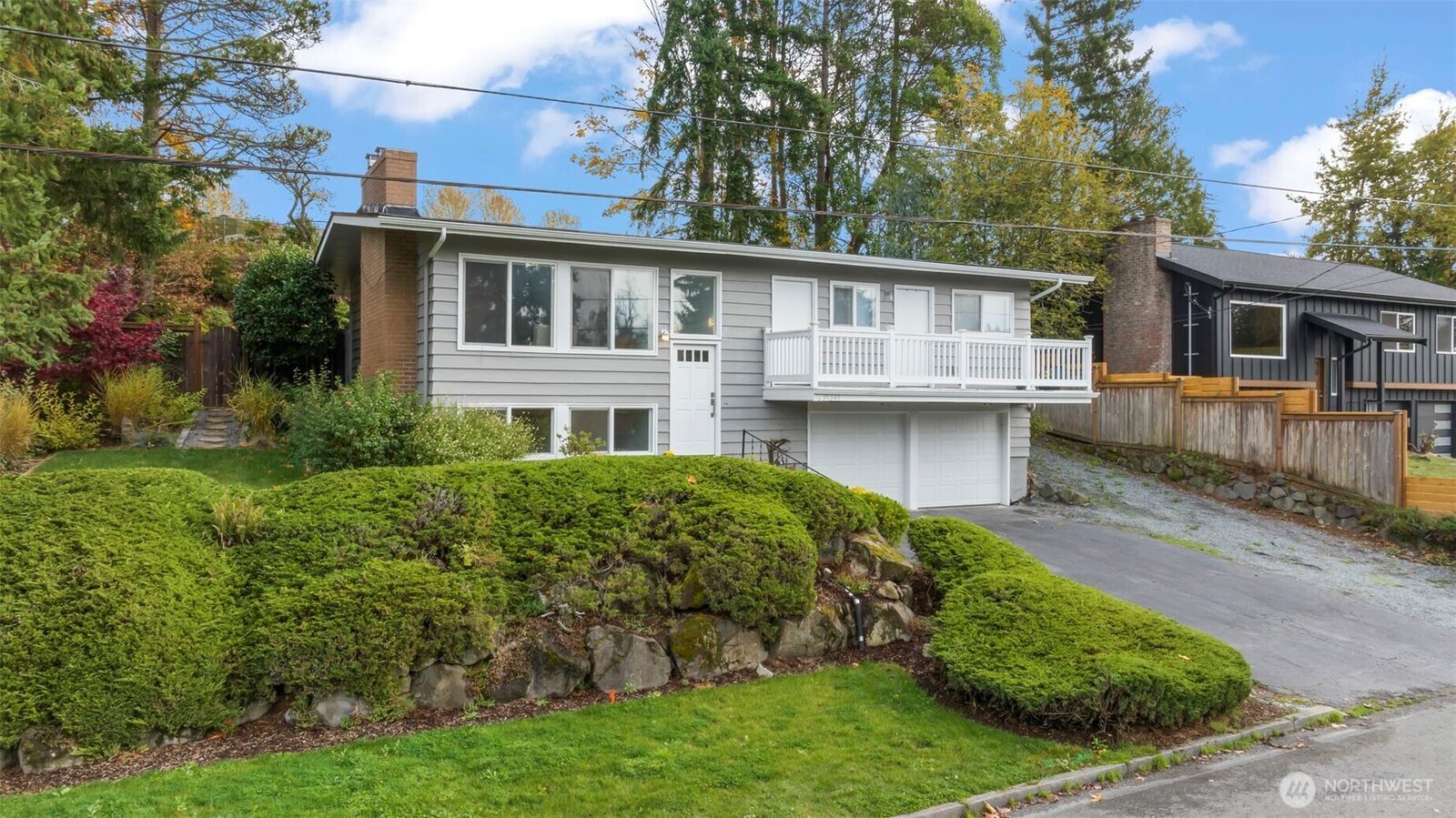 Property Photo: 21240 5th Avenue S WA 98198