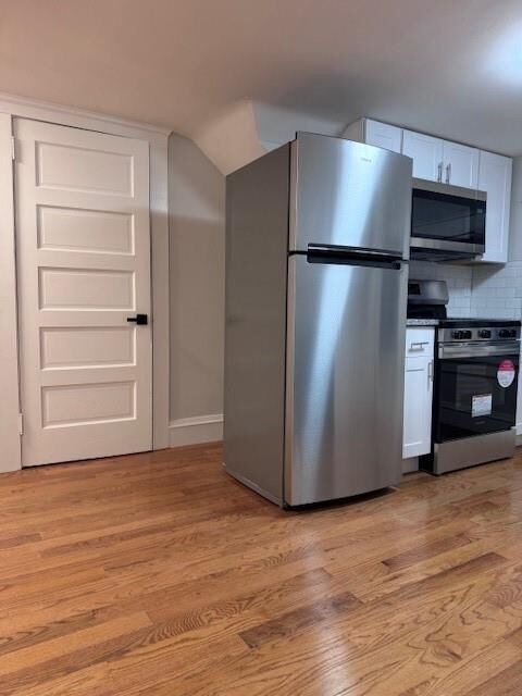 Property Photo:  16 Mayflower Street 3  RI 02906 