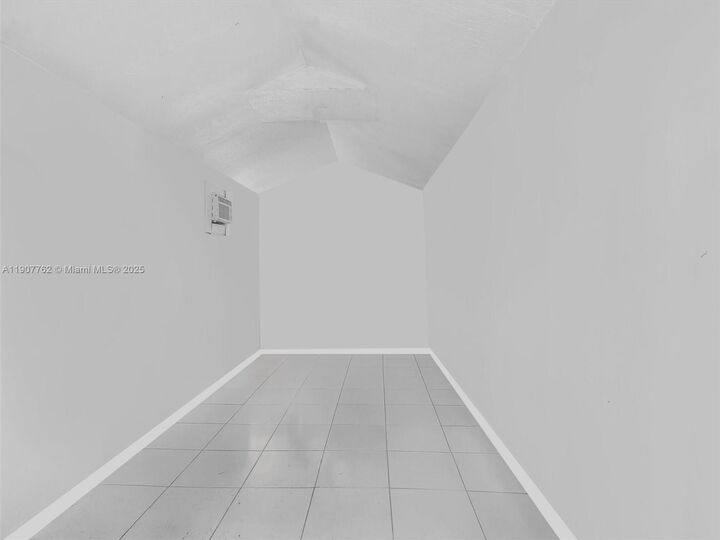 Property Photo: 1307 NW 11 Street FL 33311