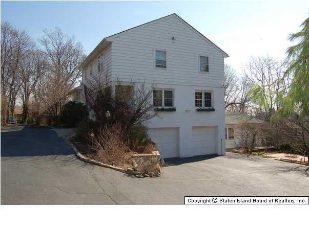 Property Photo: 5 Stone Street NY 10304