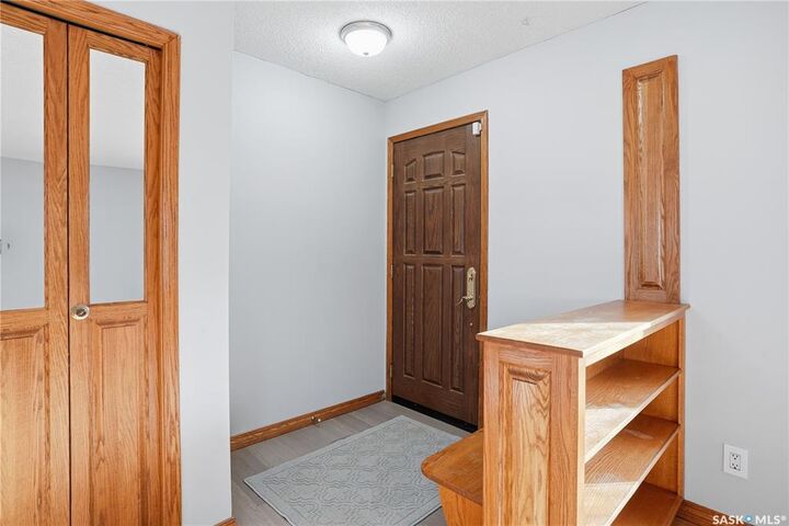 Photo de la propriété:  128 Yarnton Crescent  SK S4R 4A3 