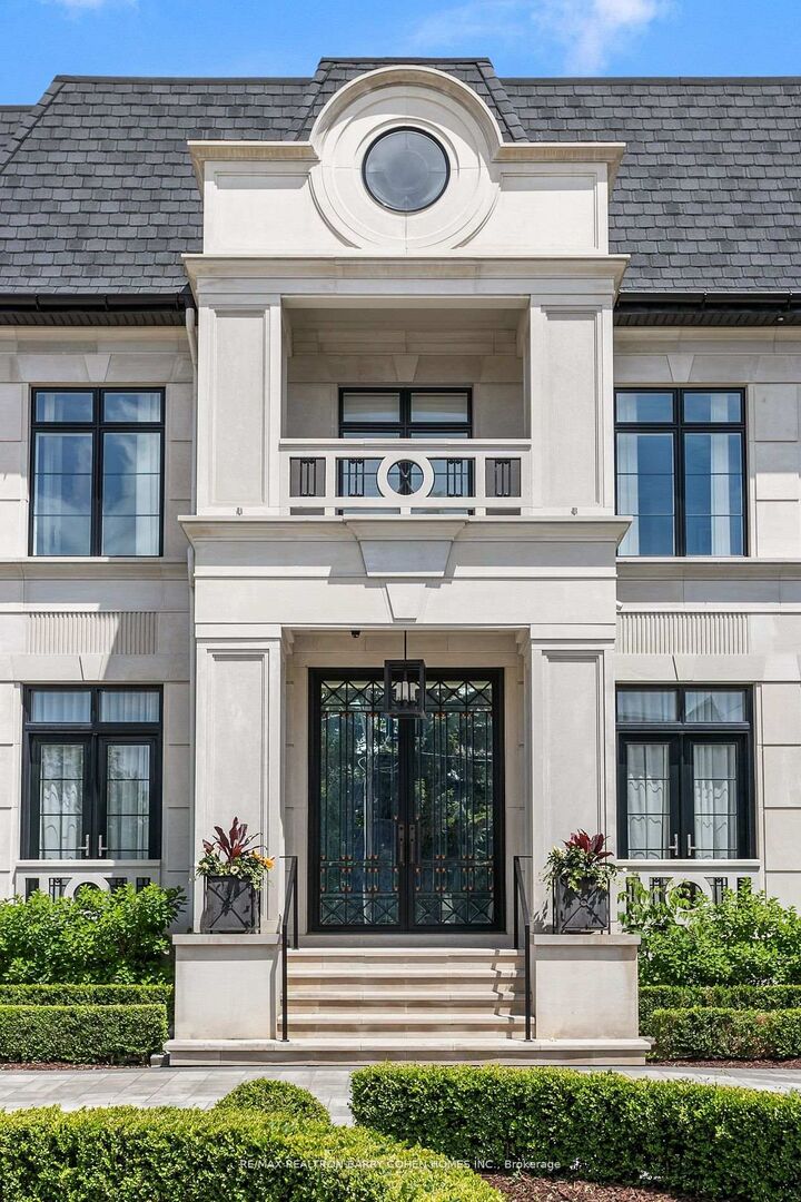 Property Photo: 61 Orlon Crescent ON L4C 6S4