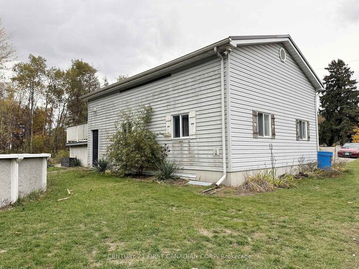 Photo de la propriété:  291 24 Highway W  ON N0E 1X0 