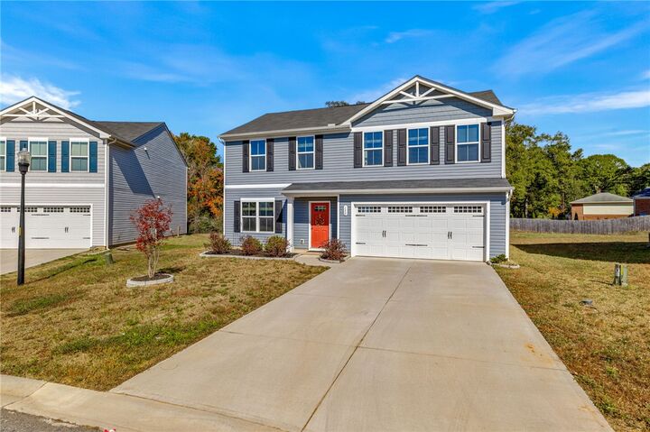 Property Photo: 130 Bleckley Trail SC 29625