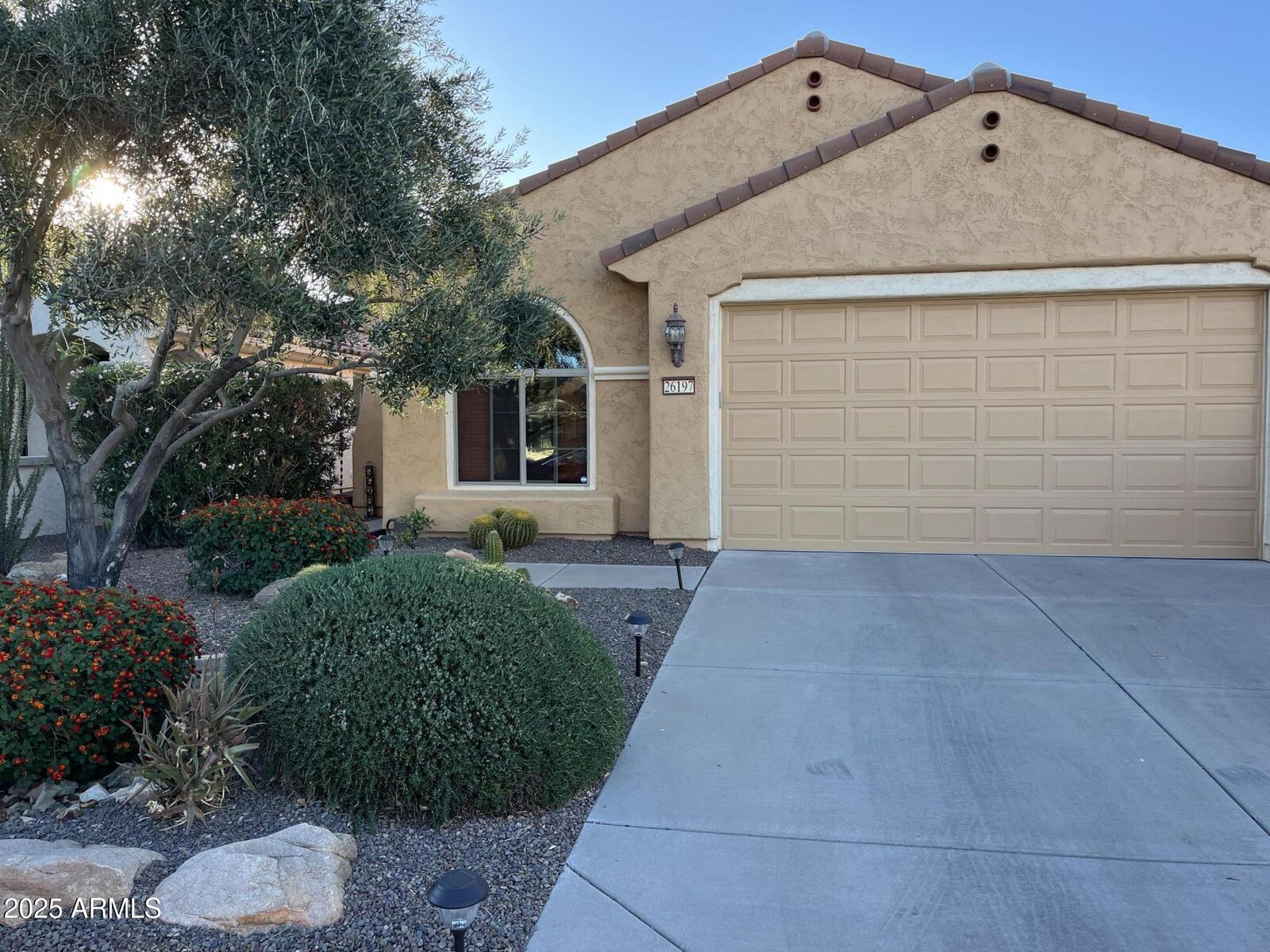 Property Photo:  26197 W Vista North Drive  AZ 85396 