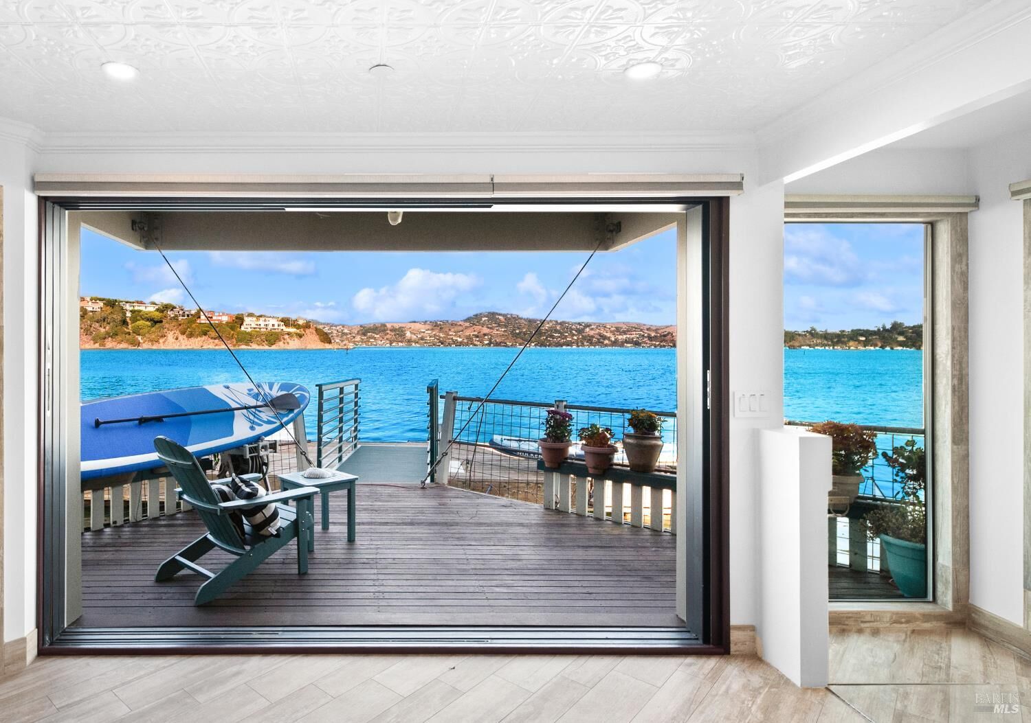 Property Photo: 68 Issaquah Dock CA 94965