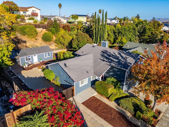 175 W Seaview Drive  Benicia CA 94510 photo