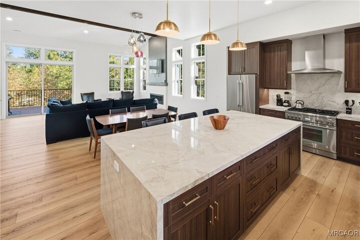 Property Photo: 885 Pine Meadow Court CA 92315