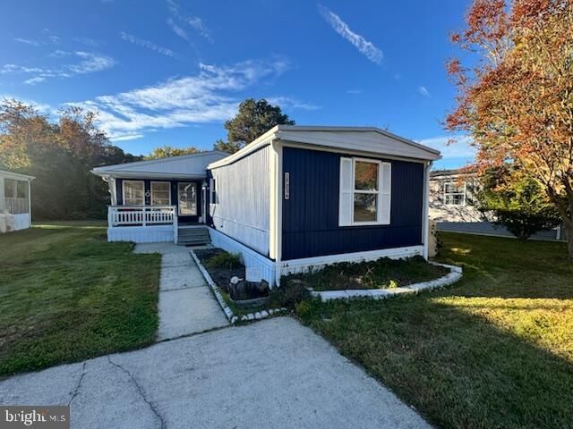 Property Photo: 17236 Pine Water Drive DE 19958