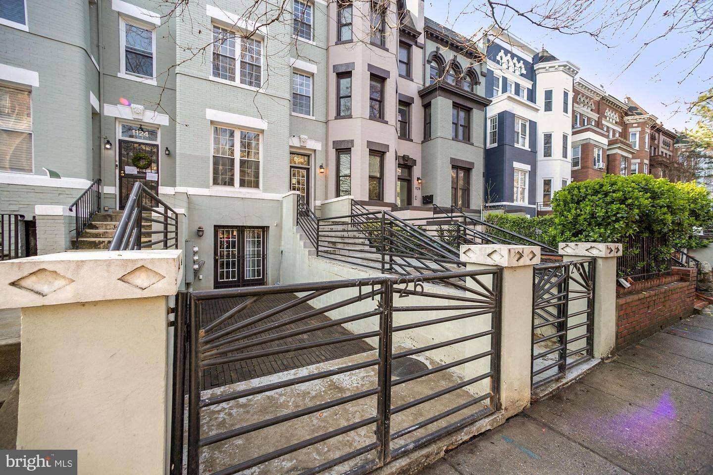 Property Photo:  1126 Columbia Road NW 3  DC 20009 