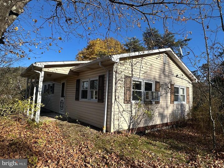 Property Photo:  18739 E Wilson Road SE  MD 21555 