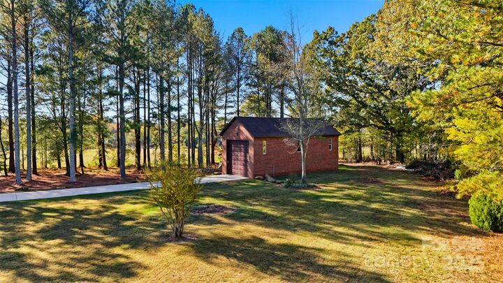Property Photo: 115 El Bethel Road NC 28086