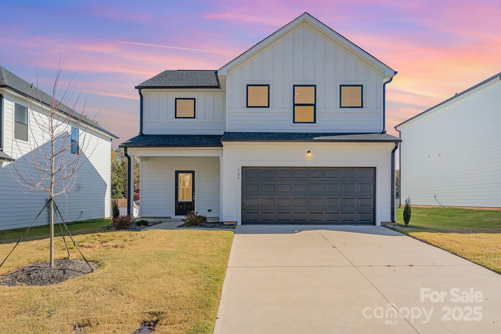 Property Photo: 107 Silverwood Court NC 28115