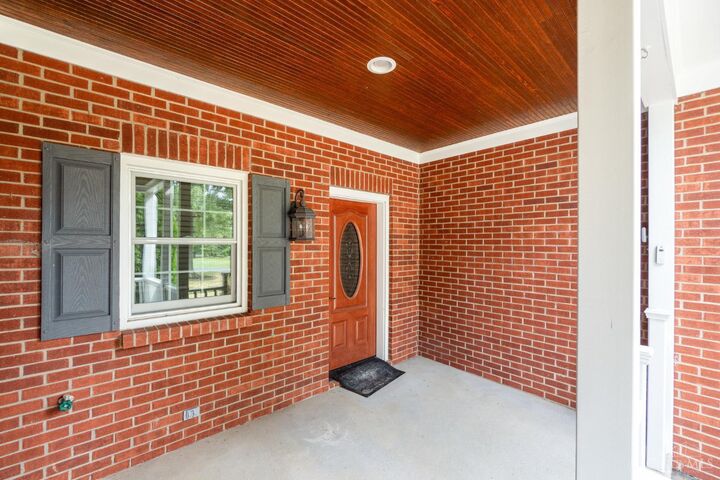 Property Photo:  1209 Red Roan Lane  OH 45140 