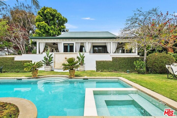 Property Photo: 26799 Sea Vista Dr CA 90265