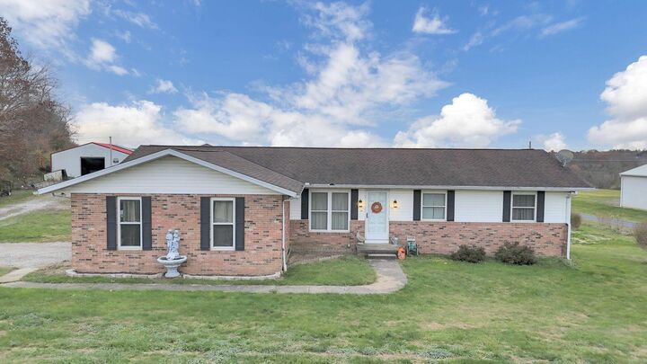 3620 Old Wheeling Road  Zanesville OH 43701 photo