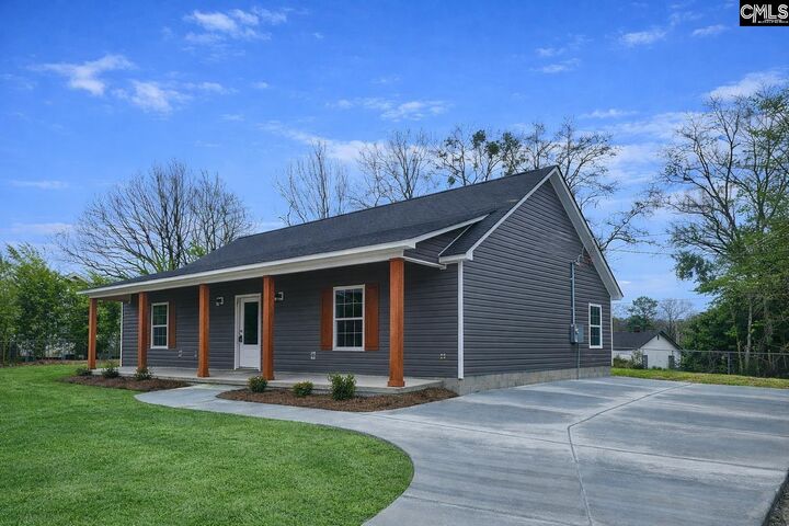 Property Photo: 1820 Camden SC 29020-0000