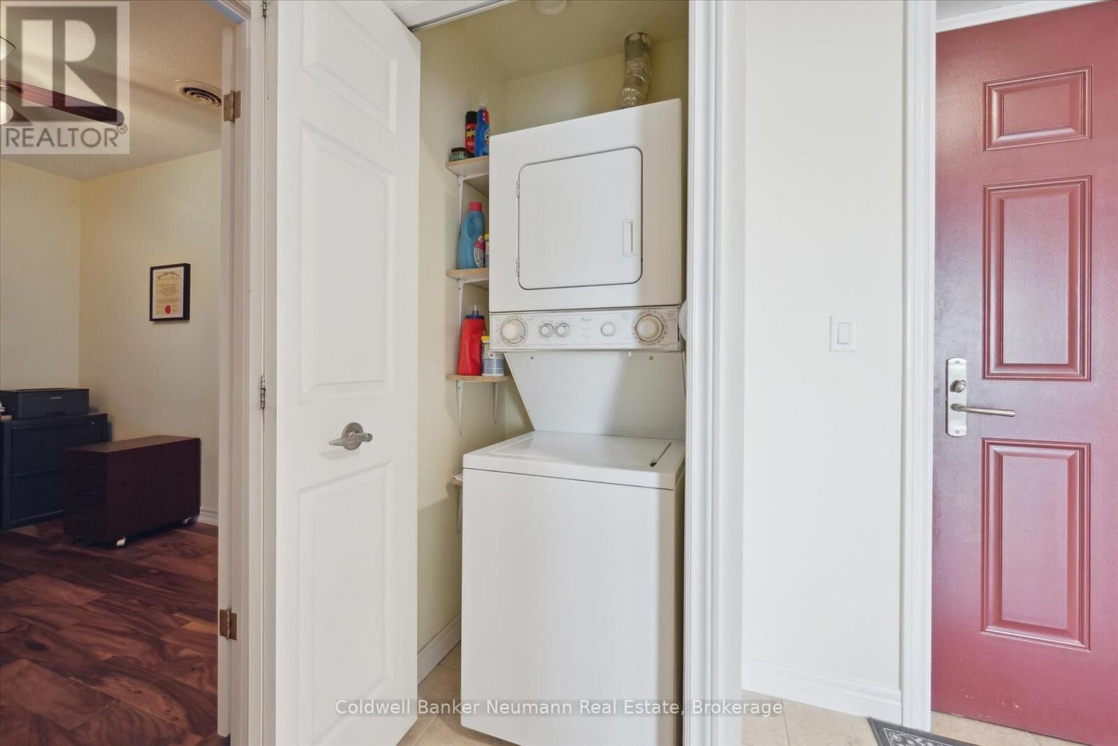 Property Photo: 65 Bayberry Drive 404 ON N1G 5K8