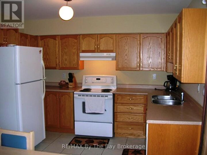 Property Photo:  21 Raglan Street  ON L9Y 5J5 