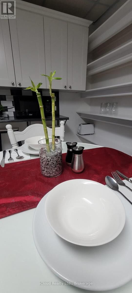 Property Photo: 32 Kirkpatrick St Street ON P2N 2G9