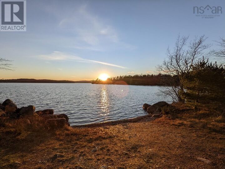 1A 170 Paces Lake Drive — photo 1
