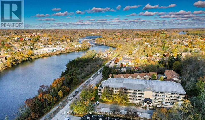 Property Photo: 40 Auburn Street 208 ON K9H 2G2