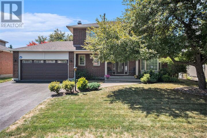 1358 Turner Crescent  Ottawa ON K1E 2Y4 photo