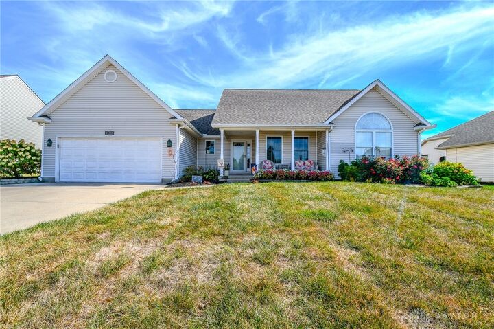 1325 Kenton Way  Troy OH 45373 photo