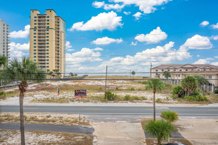 Property Photo: 8468 Gulf Boulevard # Ut-4 FL 32566