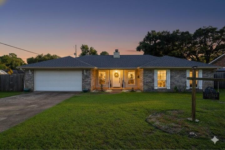 Property Photo:  7201 Mier Henry Road  FL 32506 