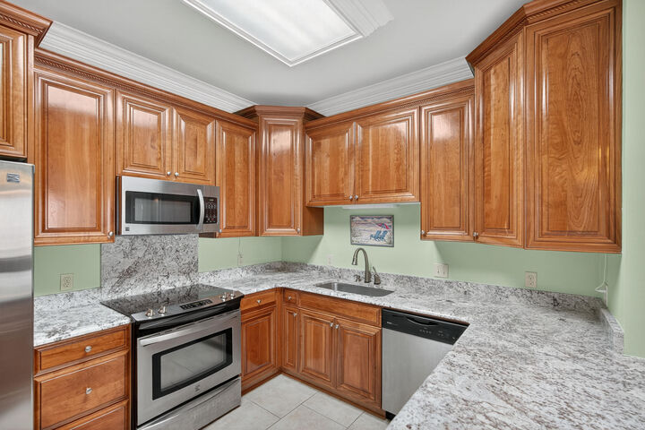 Property Photo: 30 Moreno Point Road 702A FL 32541