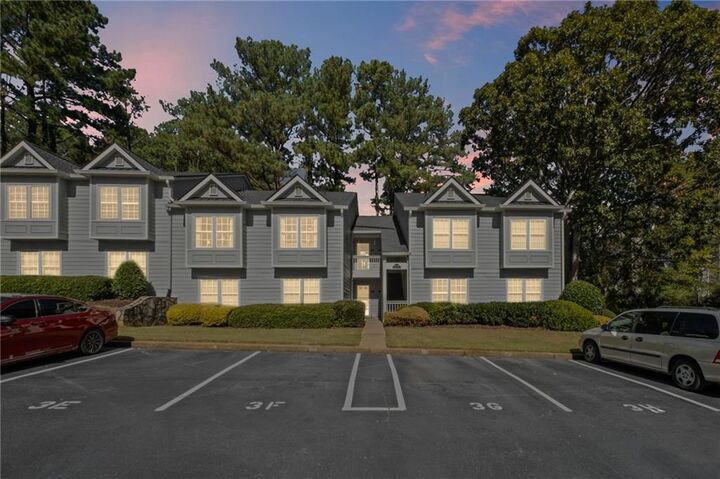 Property Photo: 36 Matawan Circle SE GA 30080