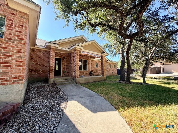 1027 Stagecoach Trail  San Marcos TX 78666 photo